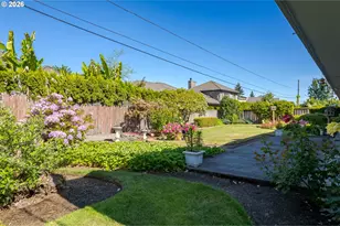 2872 Sarah Ln, Eugene, OR 97408 - Photo 10