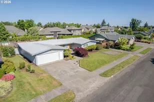 2872 Sarah Ln, Eugene, OR 97408 - Photo 4