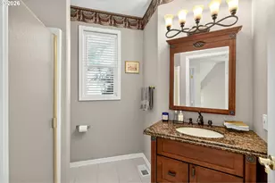 3555 Vista Ridge Dr, West Linn, OR 97068 - Photo 18