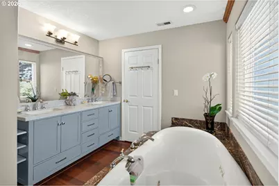 3555 Vista Ridge Dr, West Linn, OR 97068 - Photo 26