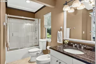 3555 Vista Ridge Dr, West Linn, OR 97068 - Photo 32