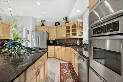 3555 Vista Ridge Dr, West Linn, OR 97068 - Photo 14