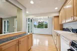 6170 SW Heights Ln, Beaverton, OR 97007 - Photo 16