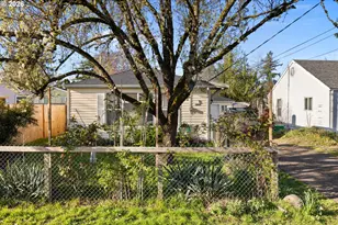 7645 SE Henderson St, Portland, OR 97206 - Photo 2