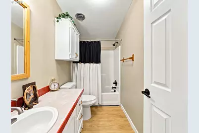 1193 N Juniper St, Canby, OR 97013 - Photo 16