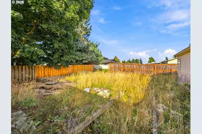 1193 N Juniper St, Canby, OR 97013 - Photo 32
