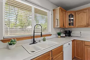 1327 G St, Washougal, WA 98671 - Photo 38