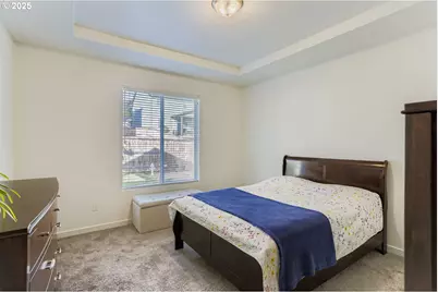 234 W 18th St, Lafayette, OR 97127 - Photo 14