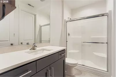 234 W 18th St, Lafayette, OR 97127 - Photo 16