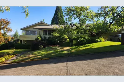 60 W 22nd Ave, Eugene, OR 97405 - Photo 1