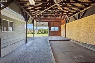 890 Hobbs Rd, Hood River, OR 97031 - Photo 36