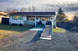 1225 B St, Fossil, OR 97830 - Photo 32