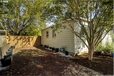 5935 SE Tibbetts St, Portland, OR 97206 - Photo 38