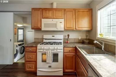 5935 SE Tibbetts St, Portland, OR 97206 - Photo 14