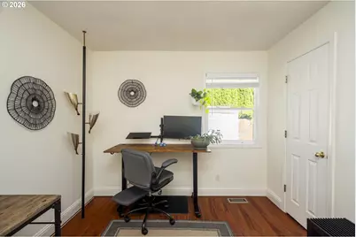 5935 SE Tibbetts St, Portland, OR 97206 - Photo 26
