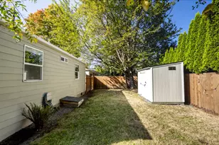 5935 SE Tibbetts St, Portland, OR 97206 - Photo 34