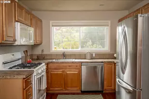 5935 SE Tibbetts St, Portland, OR 97206 - Photo 12