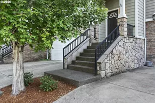 2918 W 9th St, Washougal, WA 98671 - Photo 2