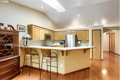 428 SE 10th St, Troutdale, OR 97060 - Photo 10
