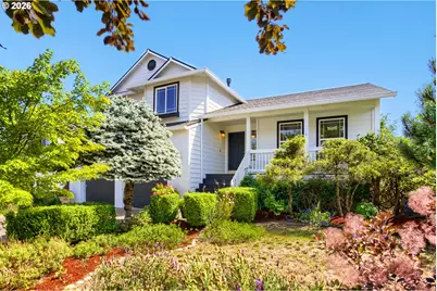 428 SE 10th St, Troutdale, OR 97060 - Photo 1