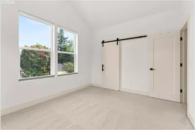8594 N Buchanan Ave, Portland, OR 97203 - Photo 32