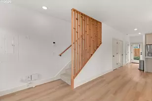 8594 N Buchanan Ave, Portland, OR 97203 - Photo 16