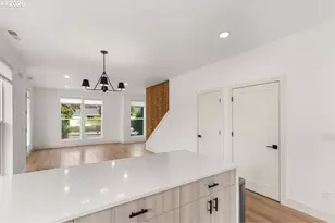 8594 N Buchanan Ave, Portland, OR 97203 - Photo 24