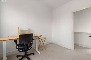 8594 N Buchanan Ave, Portland, OR 97203 - Photo 46