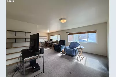 305 N Broad St, Weston, OR 97886 - Photo 6