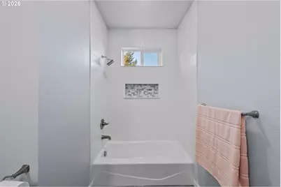 905 Bellevue Dr, Reedsport, OR 97467 - Photo 28