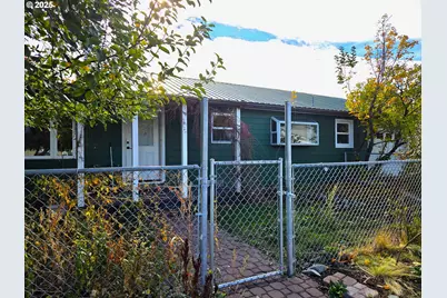212 NW 5th Ave, John Day, OR 97845 - Photo 1