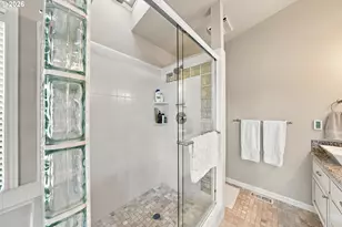 985 W Silver Ct, Roseburg, OR 97471 - Photo 26