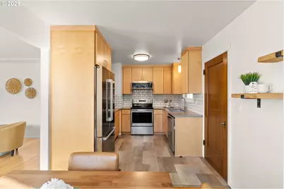 2015 SE Bidwell St, Portland, OR 97202 - Photo 12