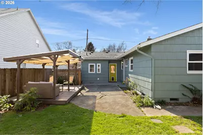 2015 SE Bidwell St, Portland, OR 97202 - Photo 30