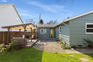 2015 SE Bidwell St, Portland, OR 97202 - Photo 30