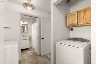 2015 SE Bidwell St, Portland, OR 97202 - Photo 20