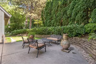 14221 Dolph Ct, Lake Oswego, OR 97034 - Photo 36