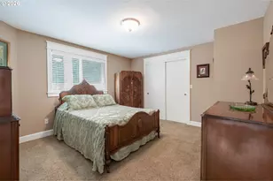 14221 Dolph Ct, Lake Oswego, OR 97034 - Photo 28
