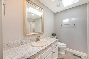14221 Dolph Ct, Lake Oswego, OR 97034 - Photo 30