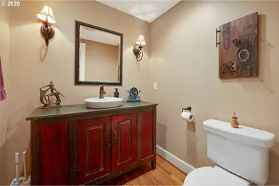 14221 Dolph Ct, Lake Oswego, OR 97034 - Photo 20