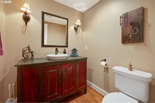 14221 Dolph Ct, Lake Oswego, OR 97034 - Photo 20
