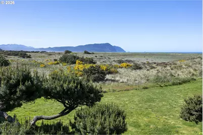 856 Neacoxie Blvd, Gearhart, OR 97138 - Photo 2