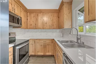 12373 SE 122nd Ave, Happy Valley, OR 97086 - Photo 4