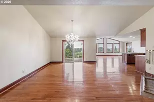 1821 SW Montmore Way, Troutdale, OR 97060 - Photo 12