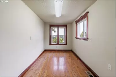 1821 SW Montmore Way, Troutdale, OR 97060 - Photo 38