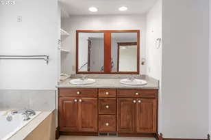 1821 SW Montmore Way, Troutdale, OR 97060 - Photo 28