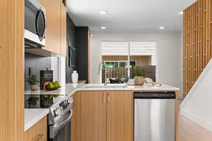 3021 NE Ainsworth St, Portland, OR 97211 - Photo 6