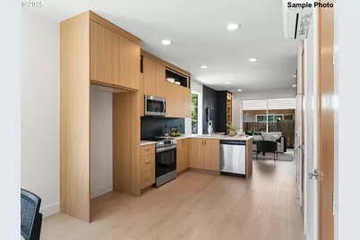 3021 NE Ainsworth St #6, Portland, OR 97211 - Photo 4