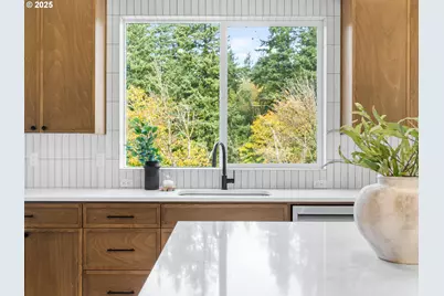 841 SW 49th Dr, Gresham, OR 97080 - Photo 6