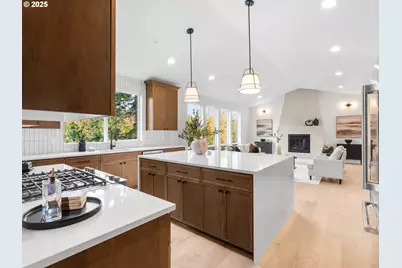 841 SW 49th Dr, Gresham, OR 97080 - Photo 12